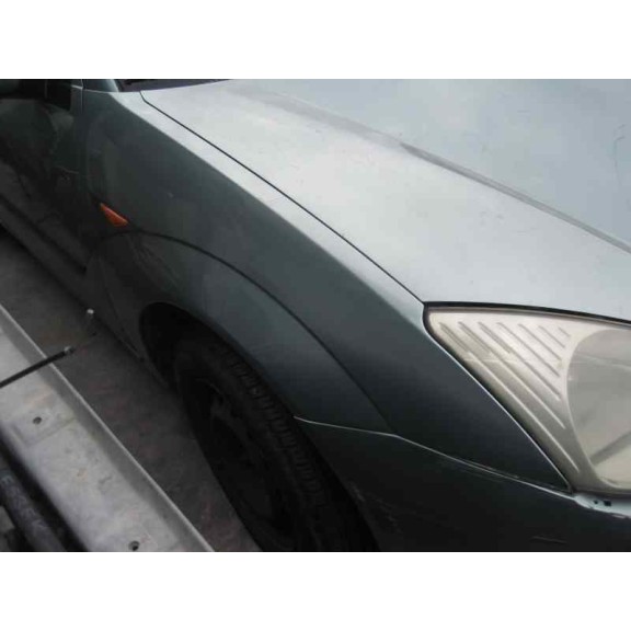 ford focus berlina (cak) del año 2000