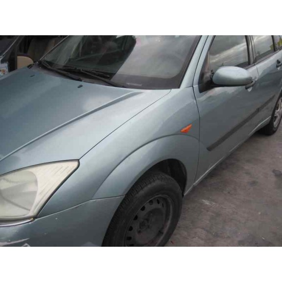 ford focus berlina (cak) del año 2000