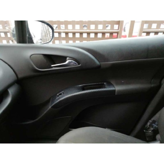 opel meriva b del año 2012