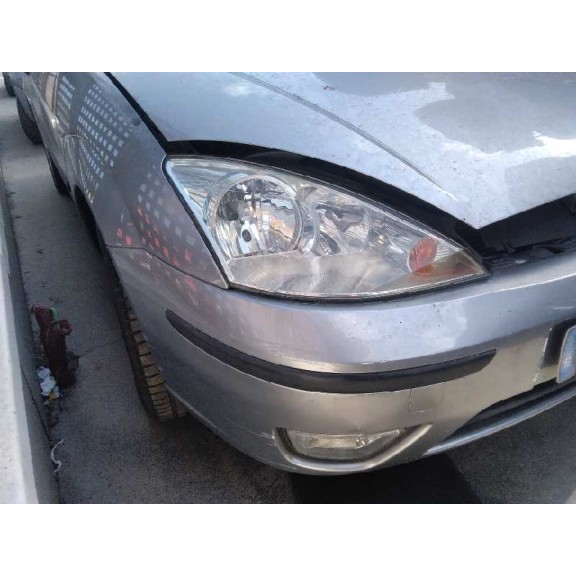 ford focus berlina (cak) del año 2004