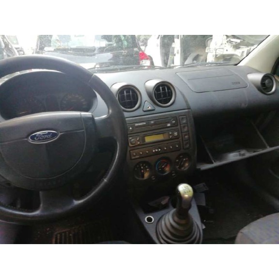 ford fiesta (cbk) del año 2003