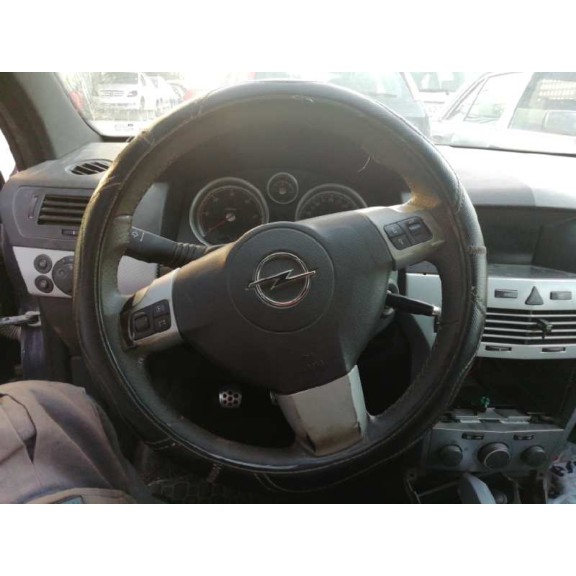opel astra gtc del año 2006