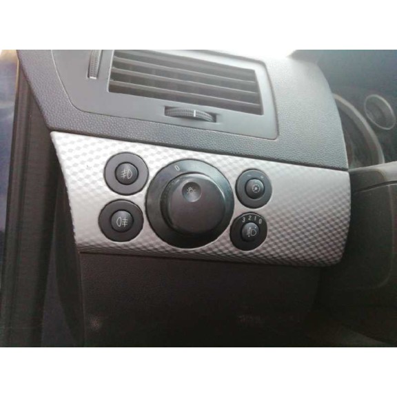 opel astra gtc del año 2006