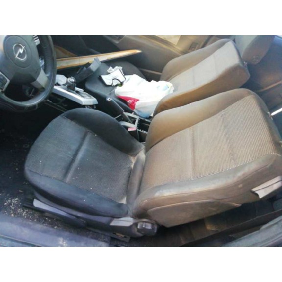 opel astra gtc del año 2006