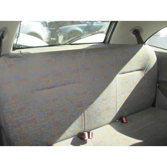 opel corsa c del año 2002