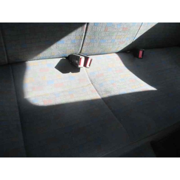 opel corsa c del año 2002