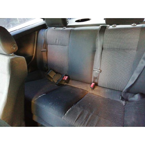 opel astra gtc del año 2006