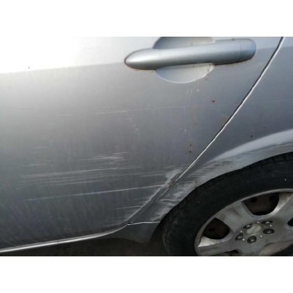 nissan primera berlina (p12) del año 2002