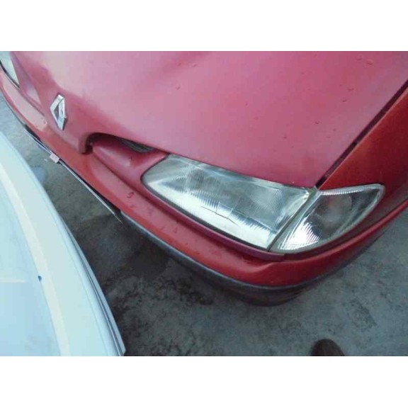 renault megane i berlina hatchback (ba0) del año 1996