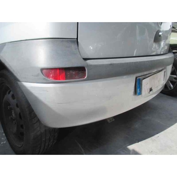 opel corsa c del año 2002