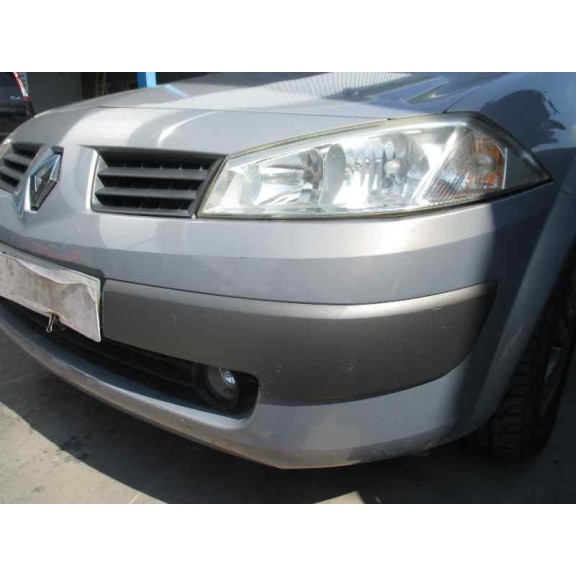 renault megane ii classic berlina del año 2004