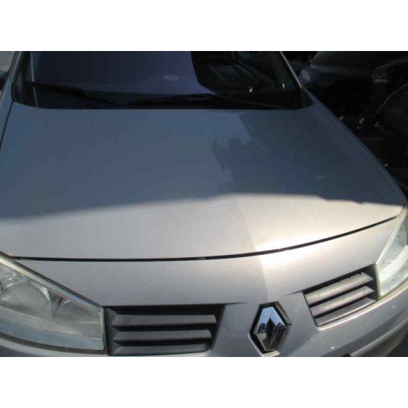 renault megane ii classic berlina del año 2004