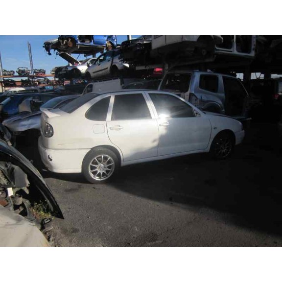 seat cordoba berlina (6k2) del año 1999