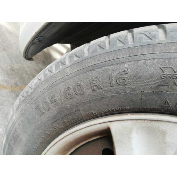 nissan primera berlina (p12) del año 2002