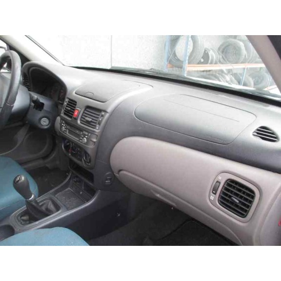 nissan almera (n16/e) del año 2002