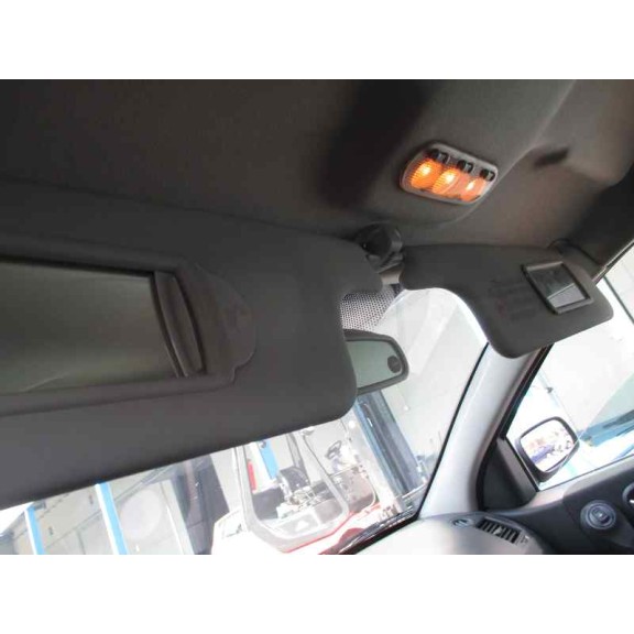 renault megane ii classic berlina del año 2004