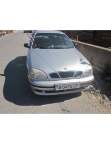 daewoo lanos del año 1999