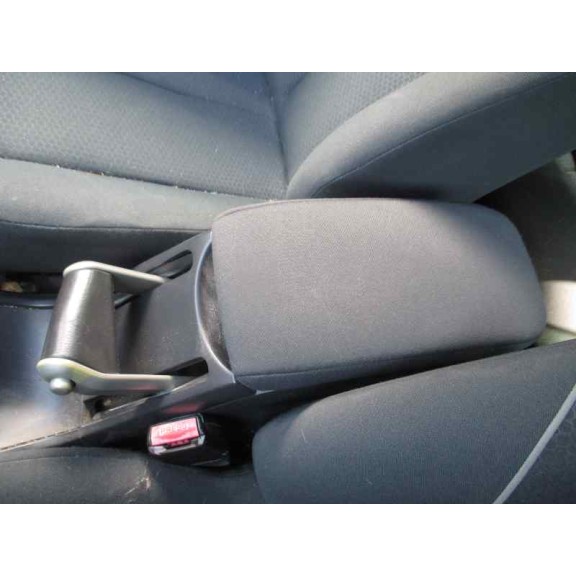 renault megane ii classic berlina del año 2004