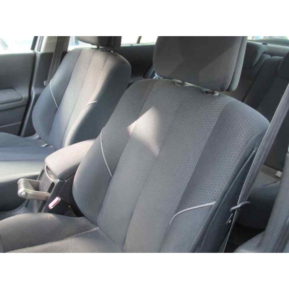 renault megane ii classic berlina del año 2004