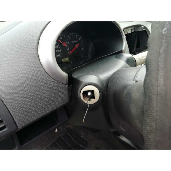 nissan micra (k12e) del año 2004