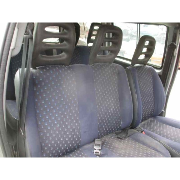 peugeot expert kombi del año 2001