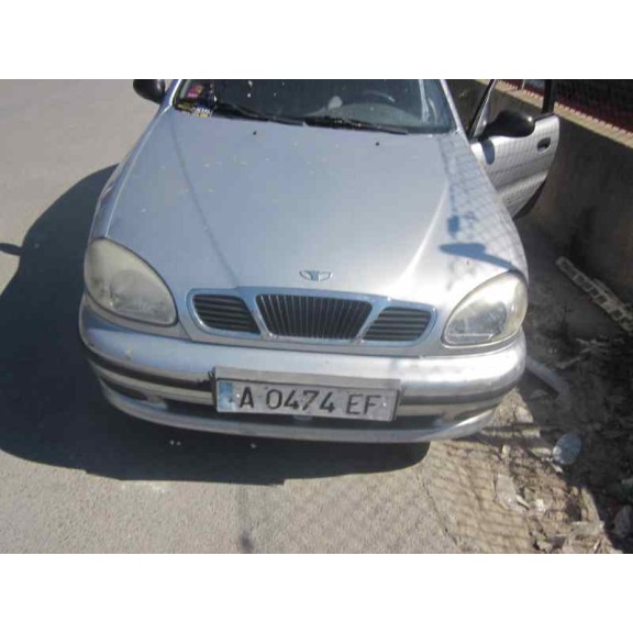 daewoo lanos del año 1999