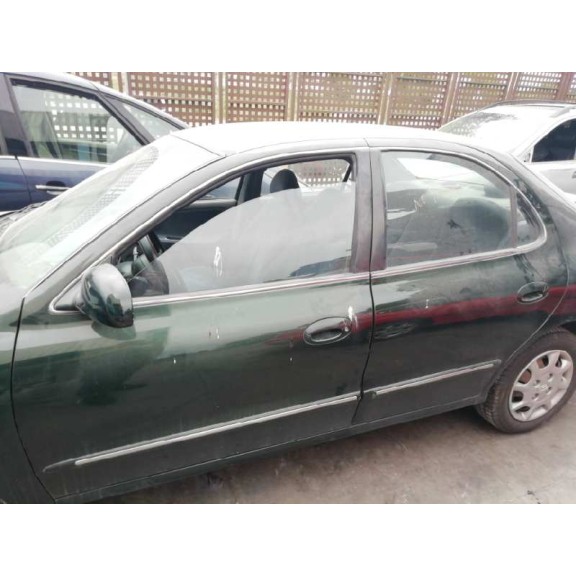 hyundai lantra berlina (rd) del año 1999