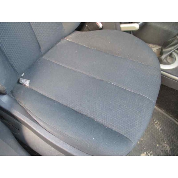 renault megane ii classic berlina del año 2004