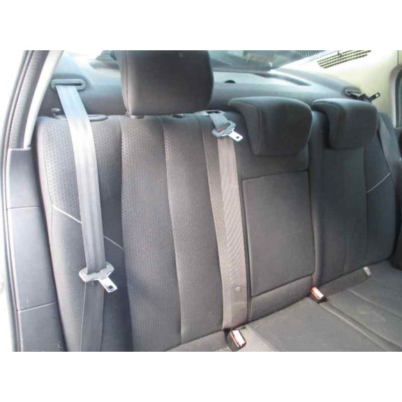 renault megane ii classic berlina del año 2004