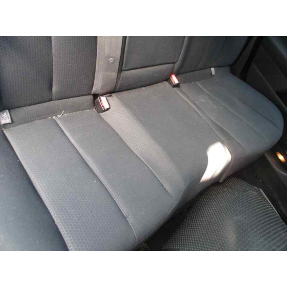 renault megane ii classic berlina del año 2004