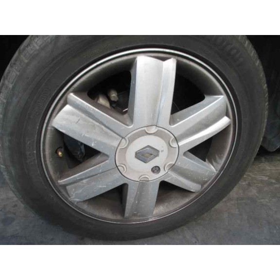 renault megane ii classic berlina del año 2004