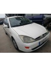 ford focus berlina (cak) del año 2001