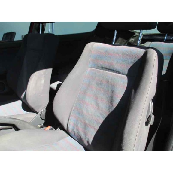 volkswagen polo berlina (6n1) del año 1996