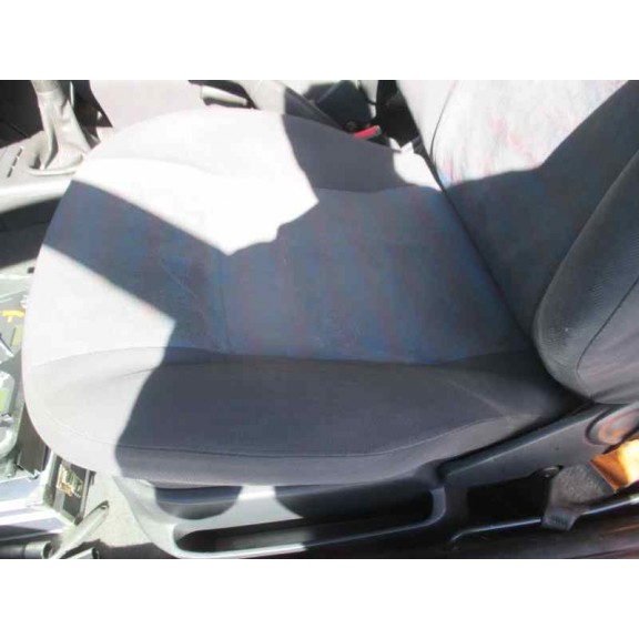 volkswagen polo berlina (6n1) del año 1996