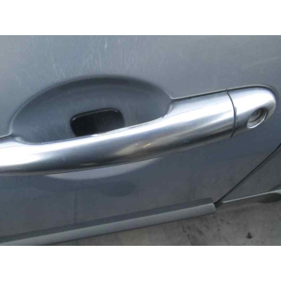 renault megane ii classic berlina del año 2004