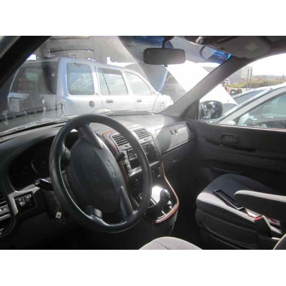 kia carnival ii del año 2002