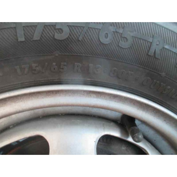 volkswagen polo berlina (6n1) del año 1996