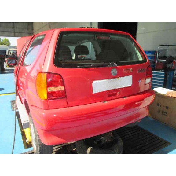 volkswagen polo berlina (6n1) del año 1996