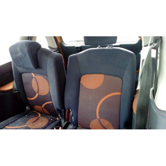 peugeot 1007 del año 2006