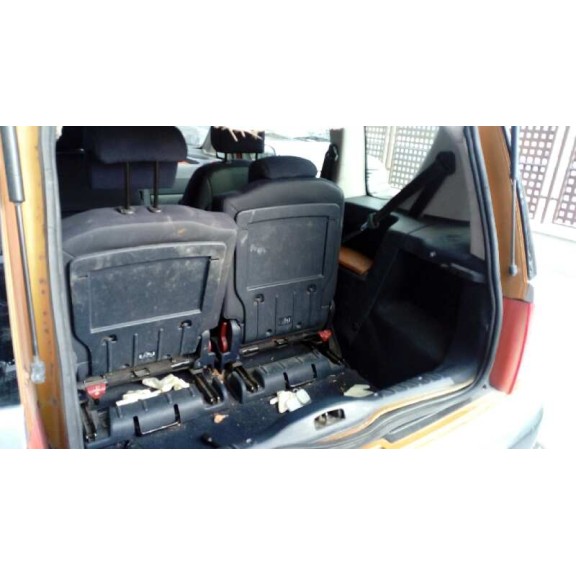 peugeot 1007 del año 2006