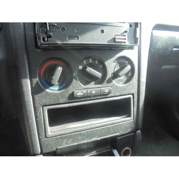 opel astra g berlina del año 1998