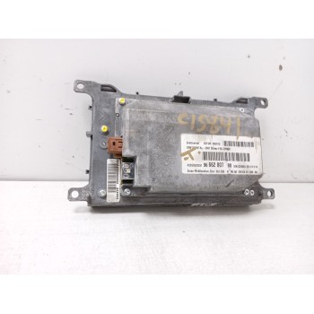 Recambio de sistema navegacion gps para peugeot 508 business line referencia OEM IAM 9666280780 DISPLAY 9665668380