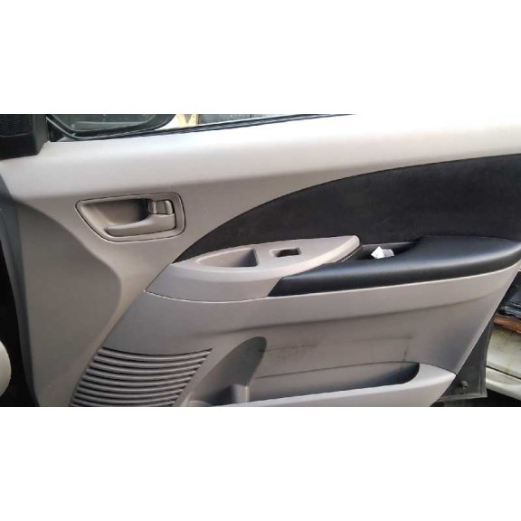 mitsubishi grandis (na0w) del año 2006