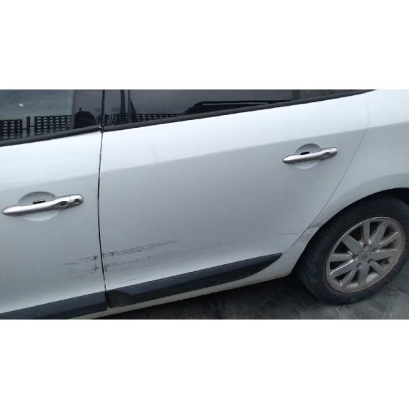 renault megane iii sport tourer del año 2010