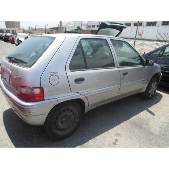 citroën saxo del año 2000