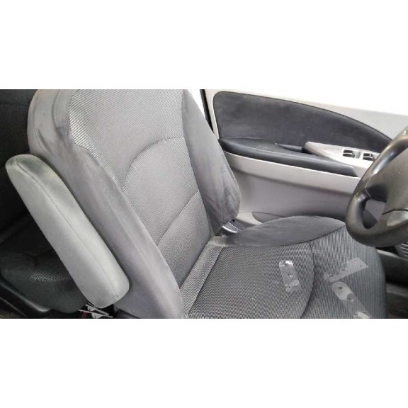 mitsubishi grandis (na0w) del año 2006