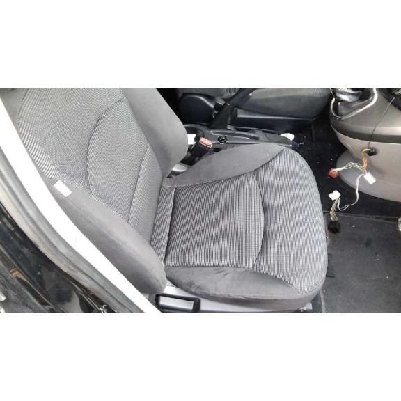 mitsubishi grandis (na0w) del año 2006