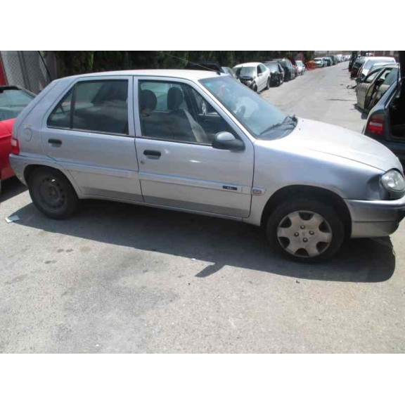 citroën saxo del año 2000