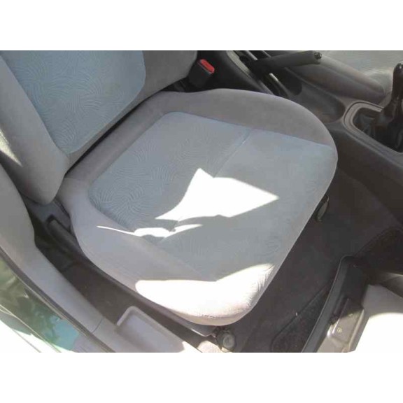 nissan almera (n16/e) del año 2001