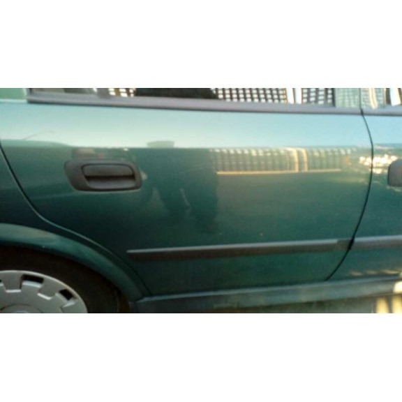 opel astra g berlina del año 2003